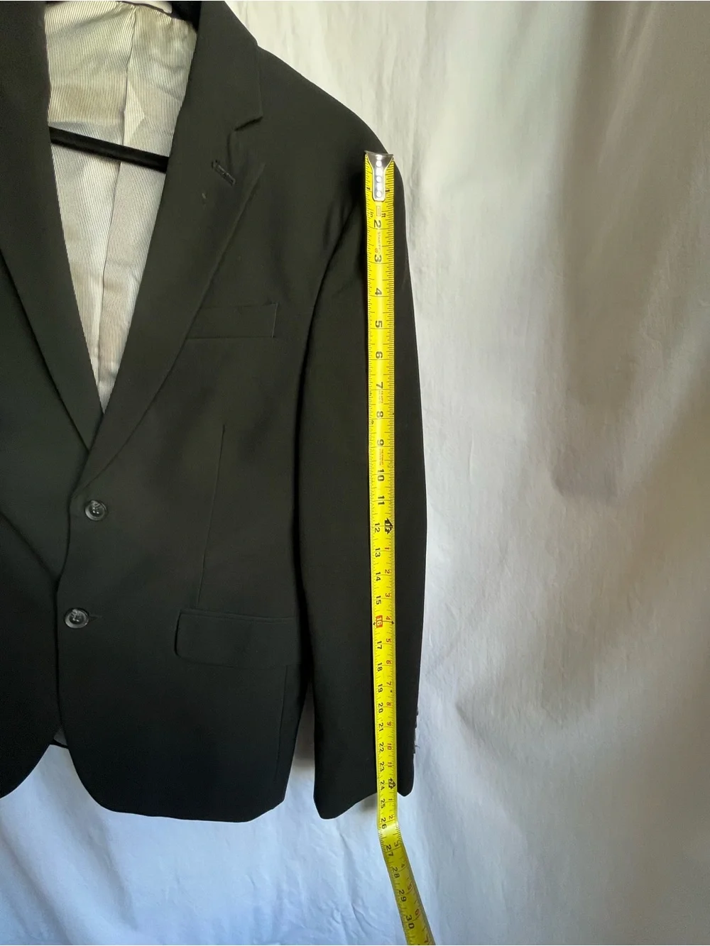 jf j.ferrar Men's Black Two-Button Sport Coat